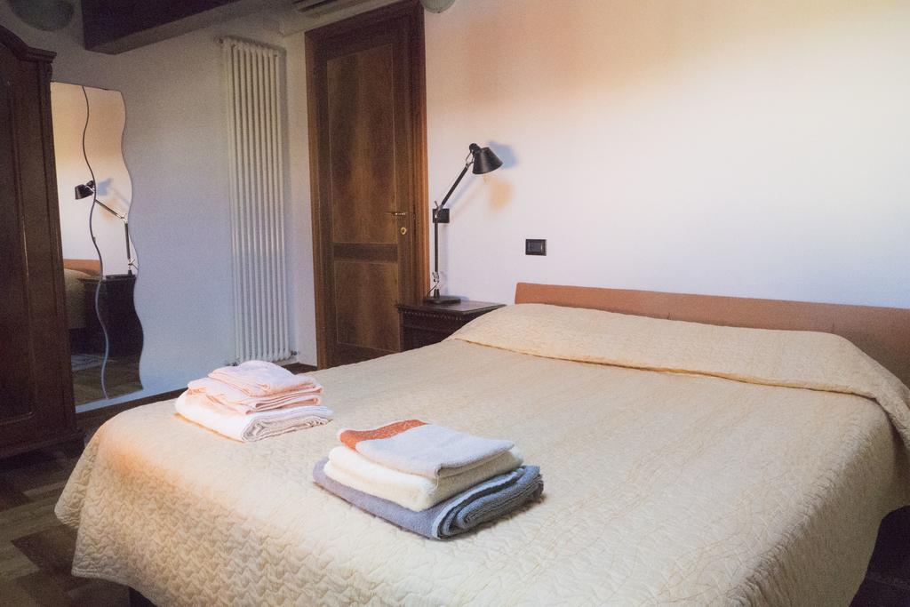 Apartament Casa Bella Pratello Bolonia Zewnętrze zdjęcie